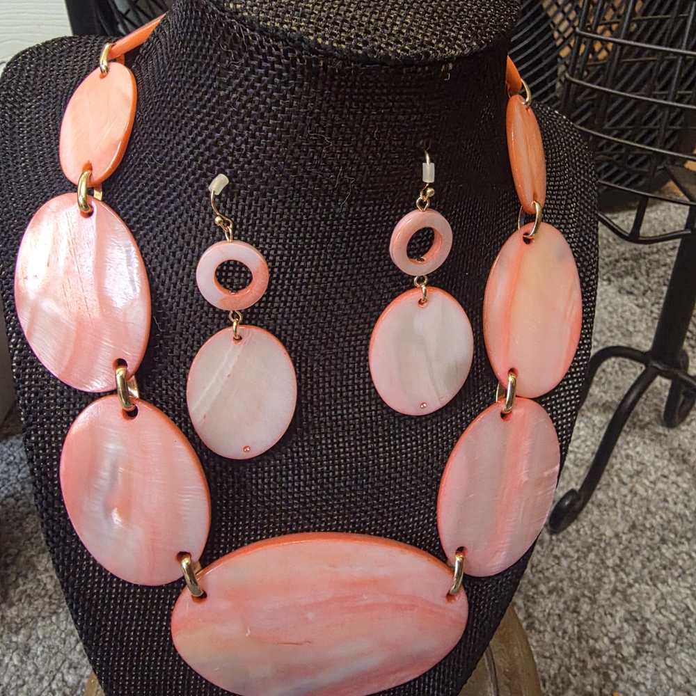 Style & Co. Pink Shell Statement Necklace & Earring Set